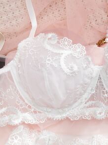 3pack Embroidery Mesh Underwire Lingerie Set - White - View 8