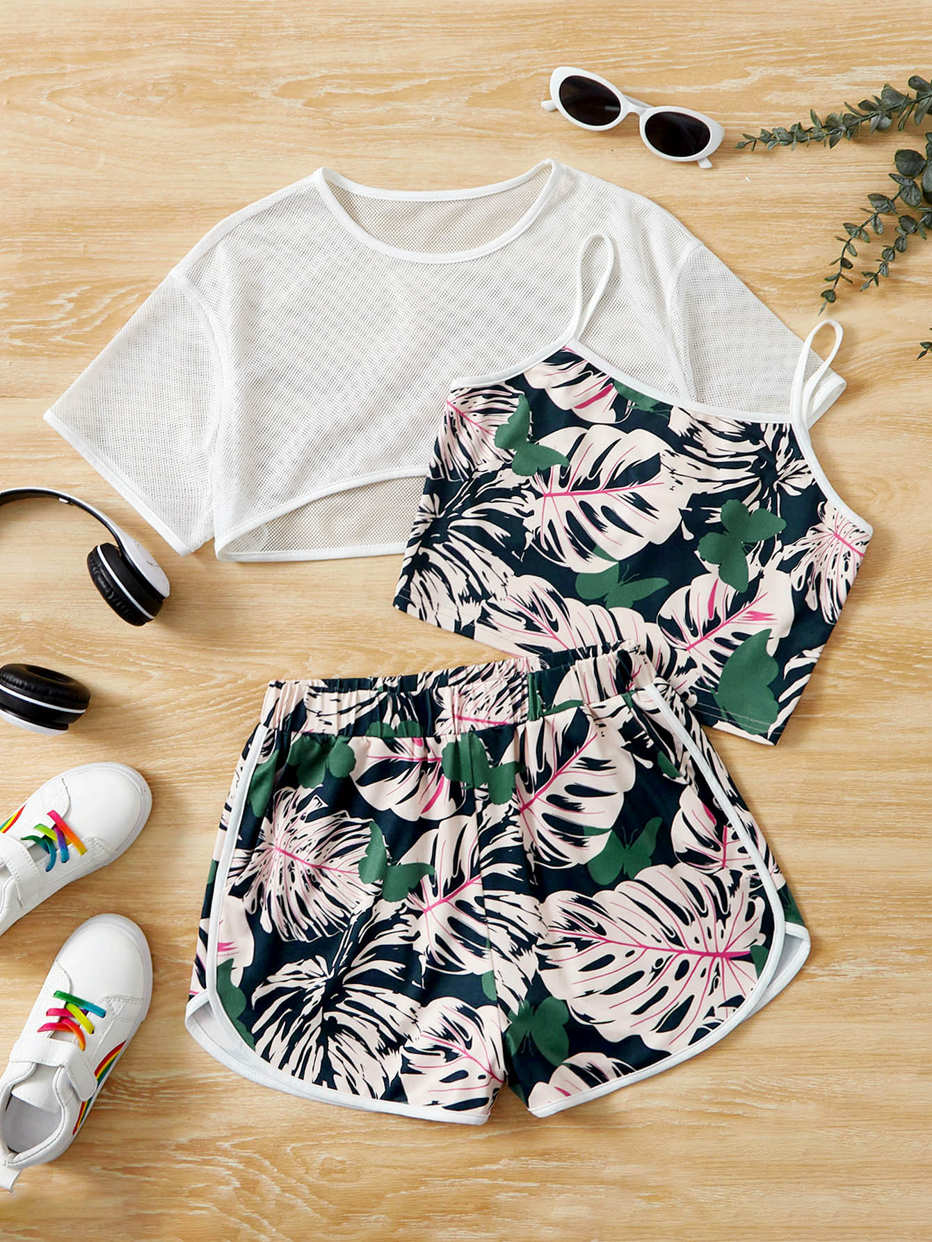 SHEIN Leap Crew Teen Girls Tropical Print Cami Top & Shorts & Super Crop Tee - Multicolor - View 1