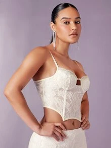 SHEIN BAE 不對稱下擺蕾絲吊帶上衣 - 米色 - 查看 5