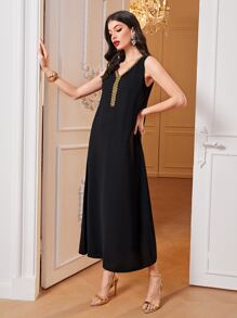 Al Najma Contrast Trim Trumpet Sleeve Coat & Dress - Black - View 5