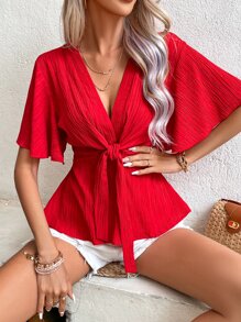 SHEIN Privé 深V領前打結蝴蝶袖荷葉邊下擺襯衫 - 紅色 - 查看 1