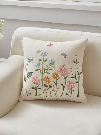 1 st blommigt broderat kuddfodral utan fyllmedel