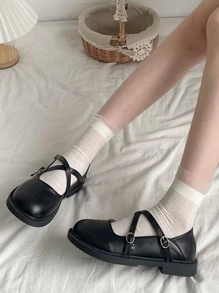 2025秋季新款女士搭扣装饰平底鞋，学院风黑色玛丽珍平底鞋，黑色学院风搭扣纯色女士平底鞋，玛丽珍鞋