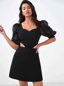 BizChic 雞心領口珍珠細節泡泡袖腰部鏤空連衣裙 - 黑色 - 查看 2