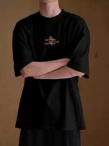 Manfinity Hypemode Men Slogan Graphic Mock Neck Tee - Black - View 1