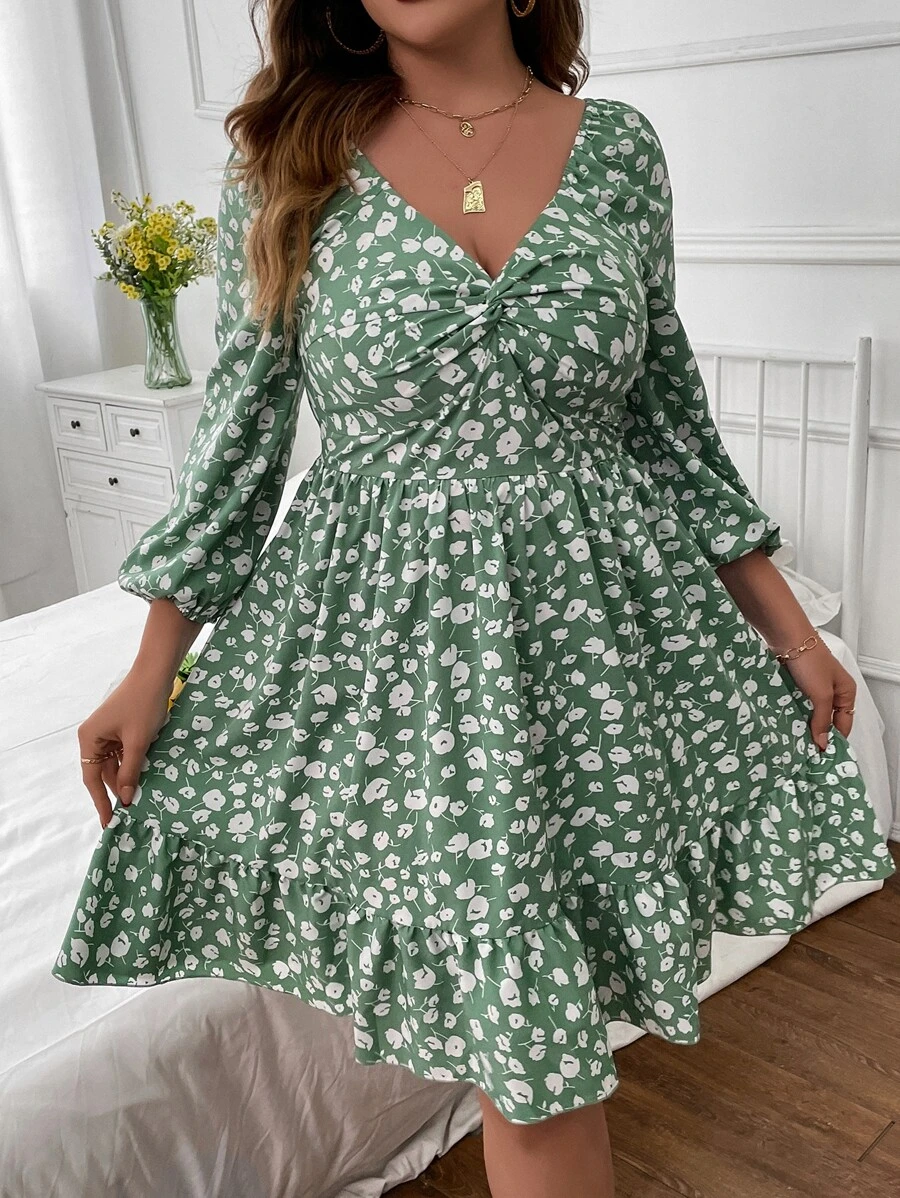 SHEIN LUNE Đầm Plus Size Viên lá sen xoắn lại Họa tiết hoa Boho - màu xanh lá - Xem 1