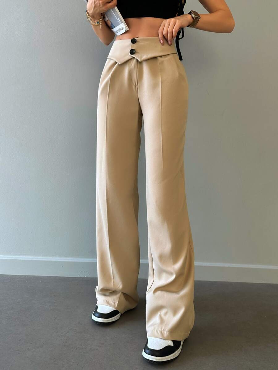 EURMUSE 素色折疊紐扣細節直筒褲 - 米色 - 查看 1