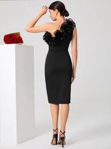 SHEIN Belle 單肩荷葉邊高衩連衣裙 - 黑色 - 查看 3