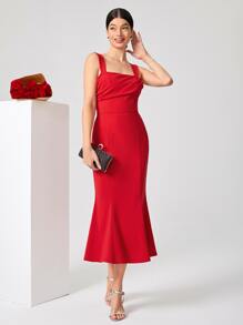 SHEIN Belle Solid Ruched Bust Mermaid Hem Dress - Red - View 1
