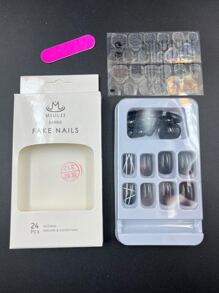 用24入組短方形幾何印花假指甲和1入組指甲銼和1張膠帶升級您造型 - 彩色 - 查看 3