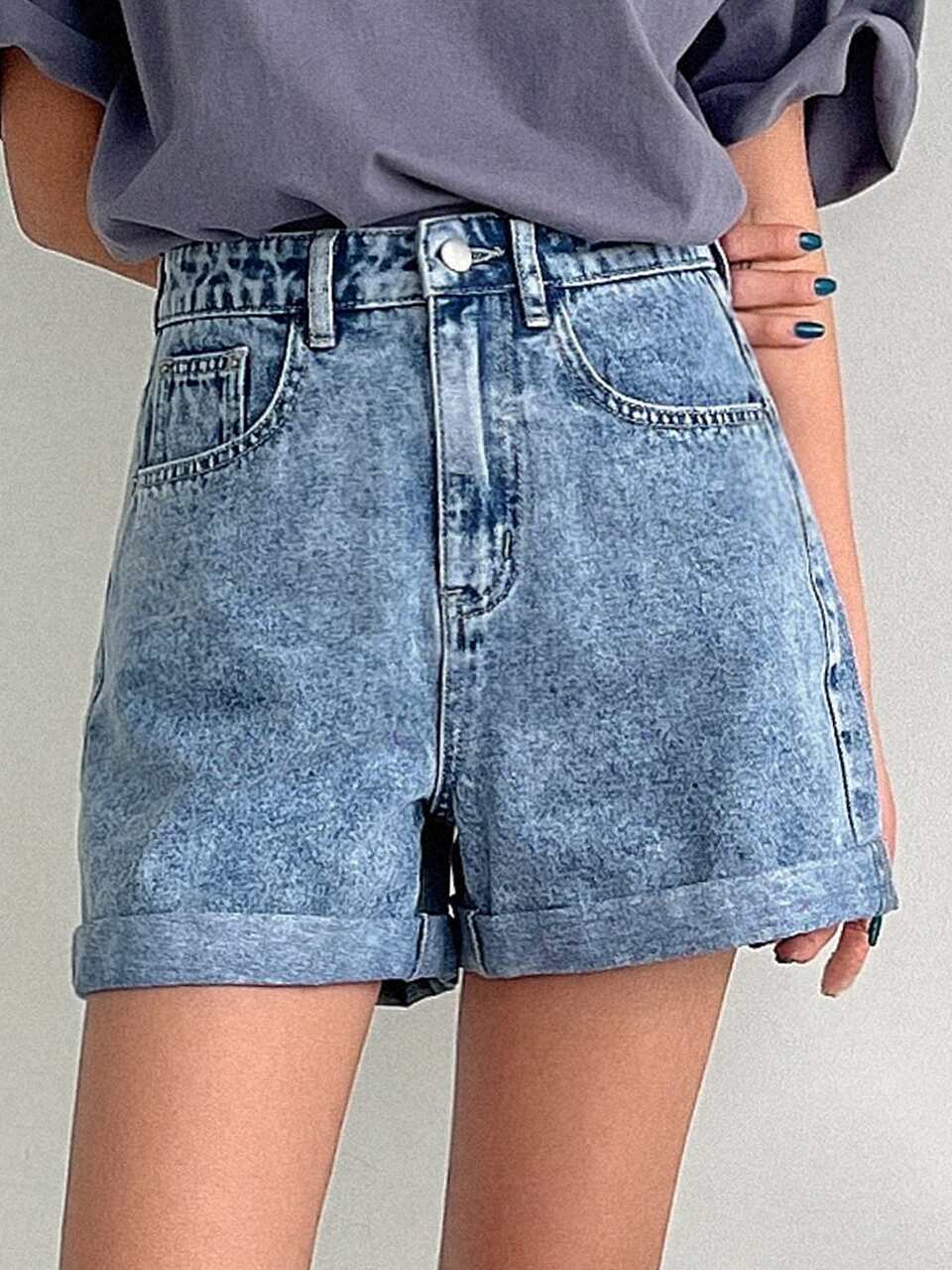 Letter Graphic Denim Shorts Jorts