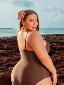 Plus Chain Detail One Piece Swimsuit - Coffee Brown - View 2