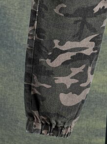 SHEIN 男孩迷彩印花翻蓋口袋工裝牛仔褲