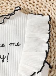 SHEIN Vintaside Kids Baby Girl Slogan Graphic Ruffle Trim Tee & Gingham Bow Front Shorts, For Christmas - Black and White - View 6