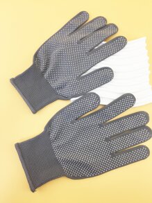 2件套美发工具套装，包含卷发棒、卷发器、直发器、耐热手套和双面硅胶珠梳，适用于发型设计和染发，是理发店、美容院、旅行、返校季、度假旅行的必备美发工具、美发产品和配件。套装包含女士美发配件、梳子、吹风机、头发护理用品、卷发梳、理发师配件、美发设备等。