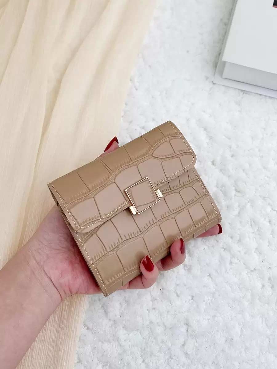 鳄鱼压纹零钱包 小号双折超薄女士钱包 迷你 薄 轻便 多层 便携式 身份证 信用卡 简约 时尚 现代商务 周年纪念 情人节 生日礼物 情侣礼物 女孩礼物 女士礼物 女包 学校用品 宿舍礼物 返校礼物 女士钱包 钱包 小钱包 - 卡其色 - 查看 1