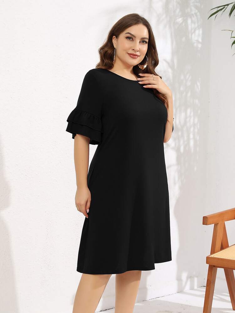 Vestido estilo camiseta unicolor con bolsillo oblicuo - Negro - Ver 4