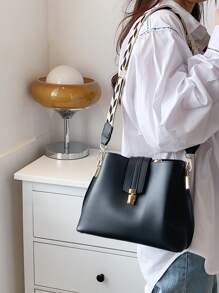 Stitch Detail Bucket Bag - Black - View 5