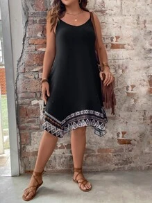 SHEIN Holidaya Plus Geo Print Hanky Hem Cami Dress - Black - View 3