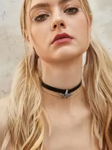 ROMWE Fairycore Butterfly Decor Choker - Silver - View 3