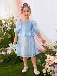 SHEIN 小女童提花泡泡袖花邊下擺上衣和半身裙 - 淺藍色 - 查看 5