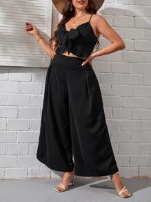 SHEIN VCAY Top de tirantes bajo con fruncido & Pantalones de pierna ancha - Negro - Ver 5