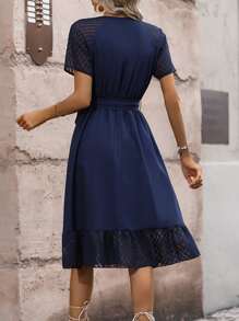 SHEIN Clasi Vestido con cinturón con encaje en contraste de manga raglán bajo con fruncido - Azul Marino - Ver 2