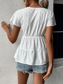 SHEIN VCAY 網眼刺繡蝴蝶袖荷葉邊前紐扣荷葉邊下擺網眼刺繡T恤 - 白色 - 查看 2