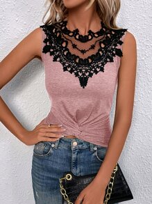 SHEIN Clasi 水溶蕾絲拼接前扭結背心上衣 - 粉色 - 查看 6