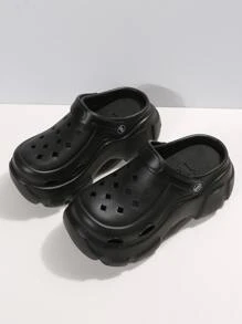 Women Hollow Out Design Clogs, Fashionable Summer Breathable Vented Clogs - Black - View 3