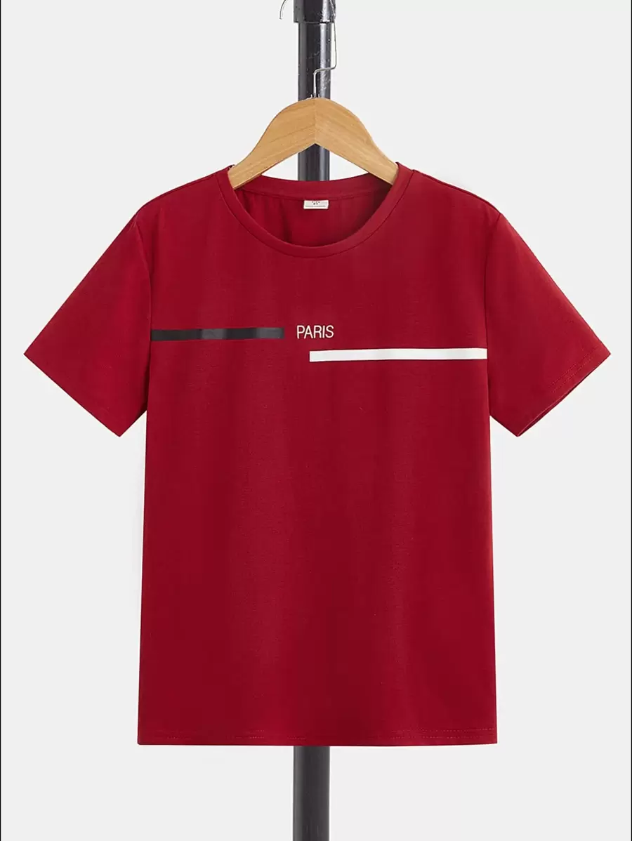 SHEIN 10-14歲男孩休閒圓領印花短袖t卹