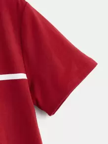 SHEIN 10-14歲男孩休閒圓領印花短袖t卹