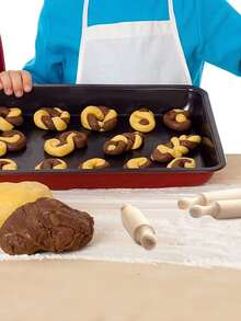1pc Mini Wooden Rolling Pin, Uncoated Small Size Baking Rolling Pin, Household Dough Roller - Khaki - View 3