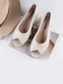 Fashionable Women Cut Out Design Peep Toe Flats - Apricot - View 4