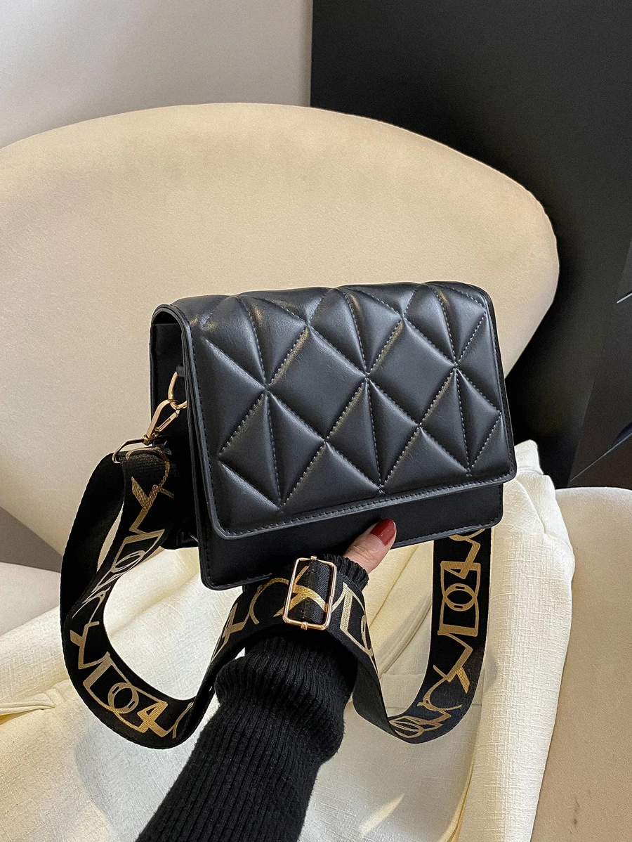 迷你衍縫翻蓋方包 - 黑色 - 查看 1