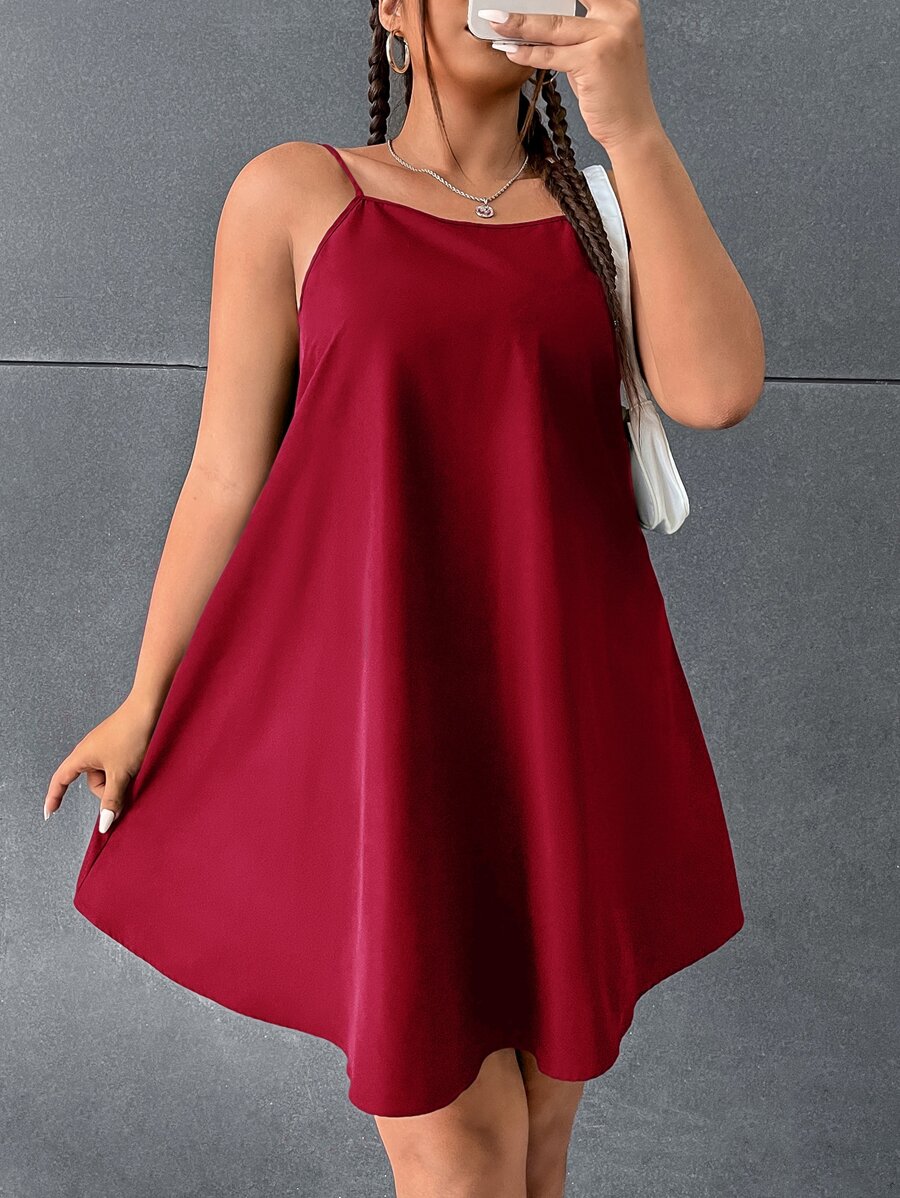 SHEIN EZwear 大碼素色吊帶連衣裙 - 酒紅色 - 查看 1
