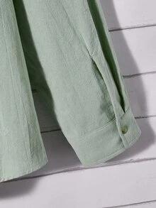 Manfinity RebelGame 男士素色前紐扣襯衫 - 薄荷綠 - 查看 3