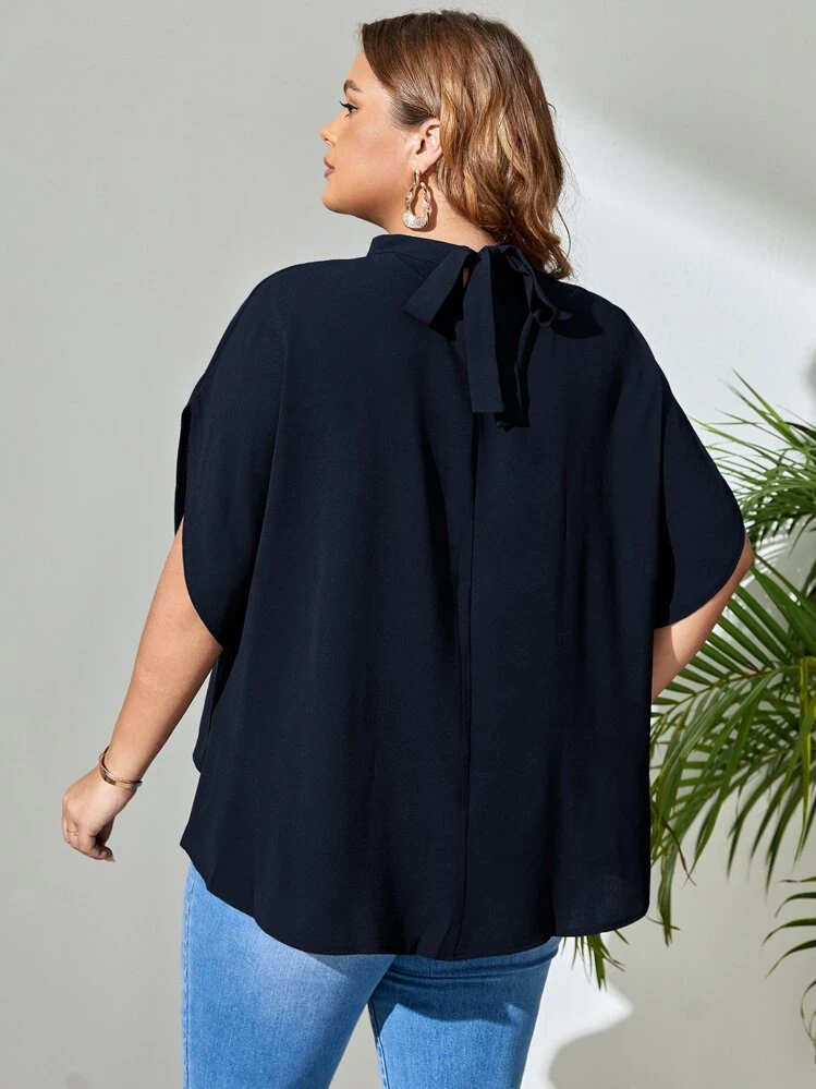 SHEIN Privé พลัส เสื้อเบลาส์ คอตั้งทรงสูง แขนค้างคาว จับจีบ - สีกรมท่า - ดู 2