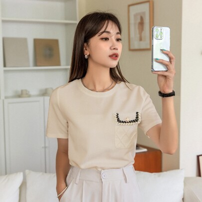포켓 패치 버튼 디테일 티셔츠