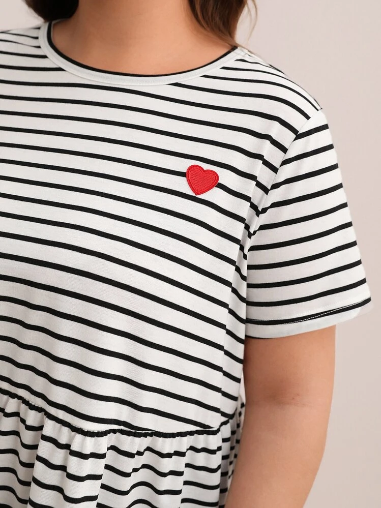 SHEIN Frenchy Plus Striped & Heart Print Peplum Tee - Black and White - View 2