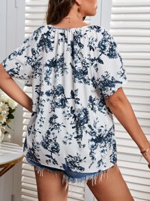 SHEIN LUNE Plus Floral Print Tie Neck Raglan Sleeve Blouse - Blue and White - View 2