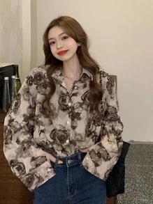 滿身花卉落肩袖襯衫