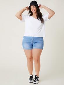 SHEIN BASICS 大碼v領上衣 - 白色 - 查看 3