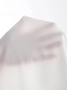 SHEIN BASICS 大碼v領上衣 - 白色 - 查看 4