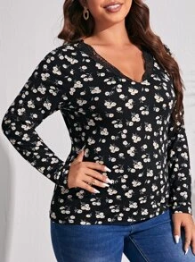 Plus Ditsy Floral Print Guipure Lace Trim Tee - Multicolor - View 4
