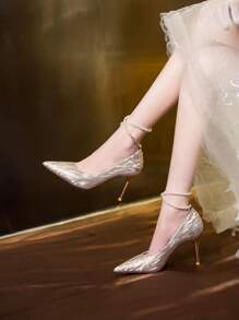 Mujer de punta Tacones delgados atractivo dorado brillante Zapatos de tacón - Dorado - Ver 1