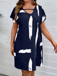 SHEIN LUNE Vestido De Talla Grande Con Mangas Murciélago Y Estampado Para Mujeres - Azul Marino - Ver 3