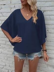 EMERY ROSE Blusa unicolor de manga murciélago de cuello V