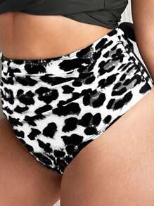 SHEIN Swim Curve 大碼豹紋印花褶邊泳衣下裝 - 黑與白 - 查看 3