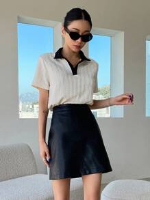 DAZY Camiseta Con Cuello Contrastante